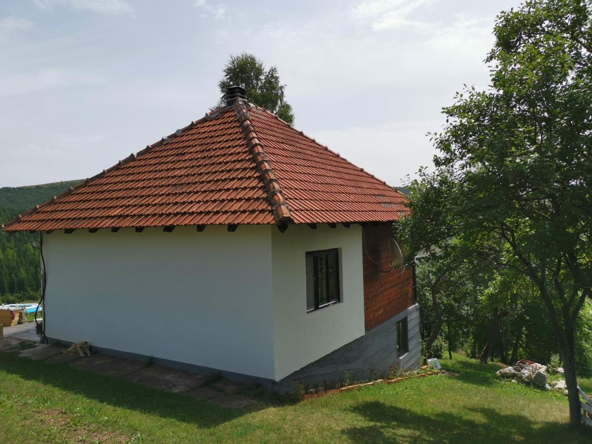 Uvac Griffon Villa Nova Varos Ngoại thất bức ảnh